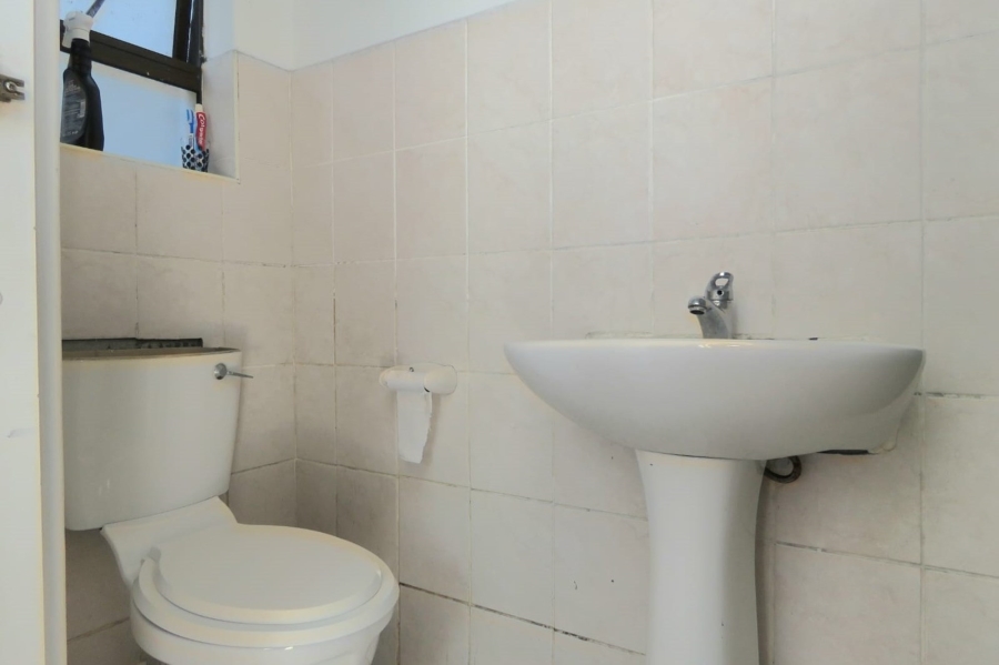 2 Bedroom Property for Sale in Parklands Western Cape
